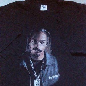 DELTA  XL  BLACK GRAPHIC  T-SHIRT